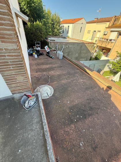 Toit de garage avant travaux (étanchéité de deux toits de garage)