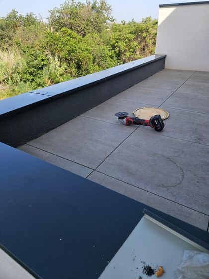 Couvertine en angle de terrasse