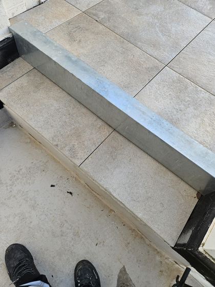 Habillage alu de marche